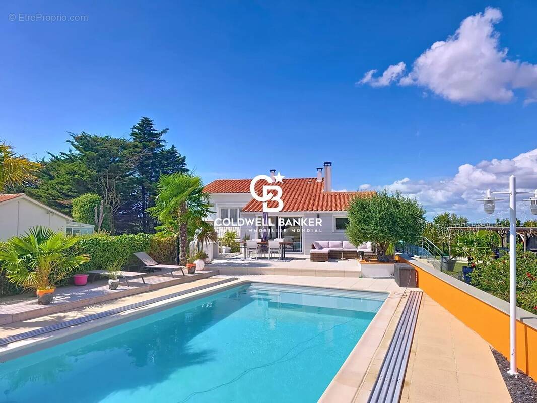 Maison à SAINT-MICHEL-EN-L&#039;HERM