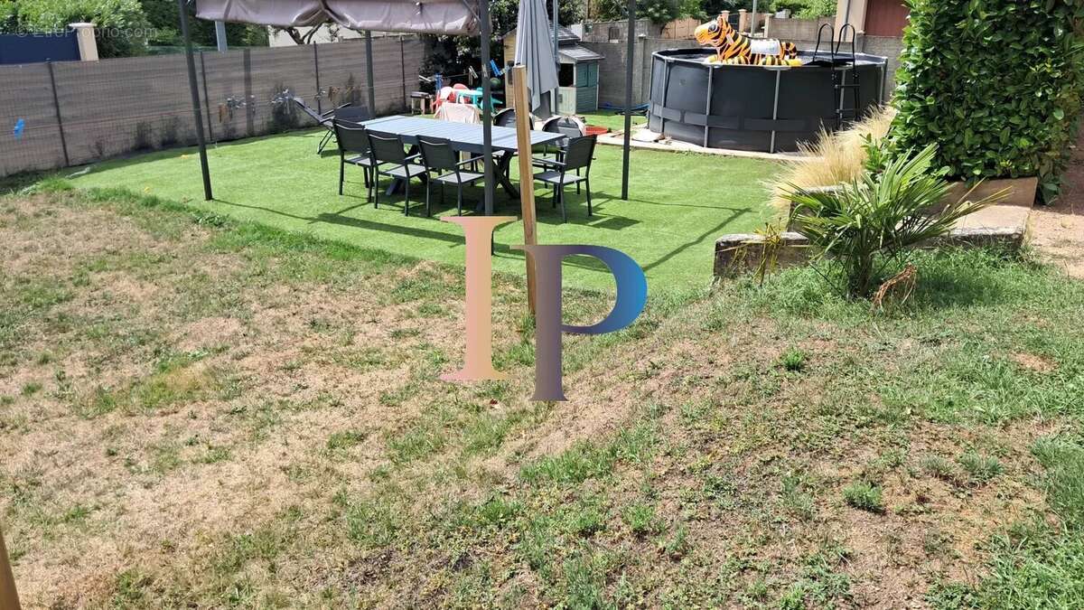 Maison à PARAY-LE-MONIAL