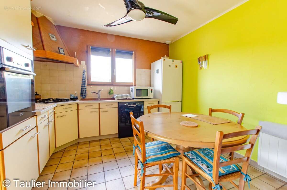 Maison à SAINT-VERAND