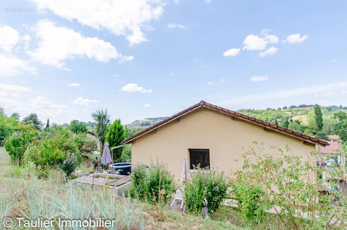 Maison à SAINT-VERAND