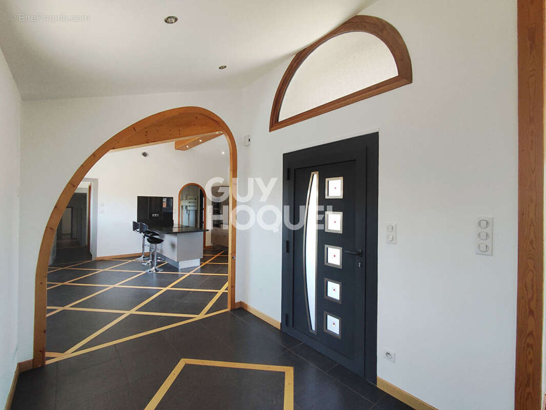 Appartement à SAVIGNEUX