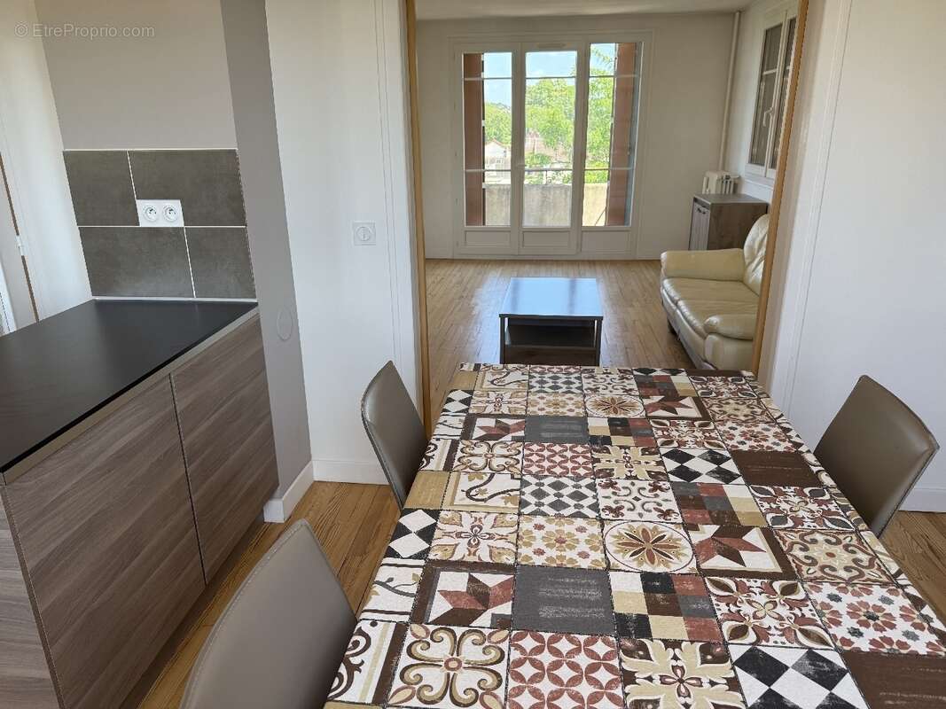 Appartement à CHAMPIGNY-SUR-MARNE