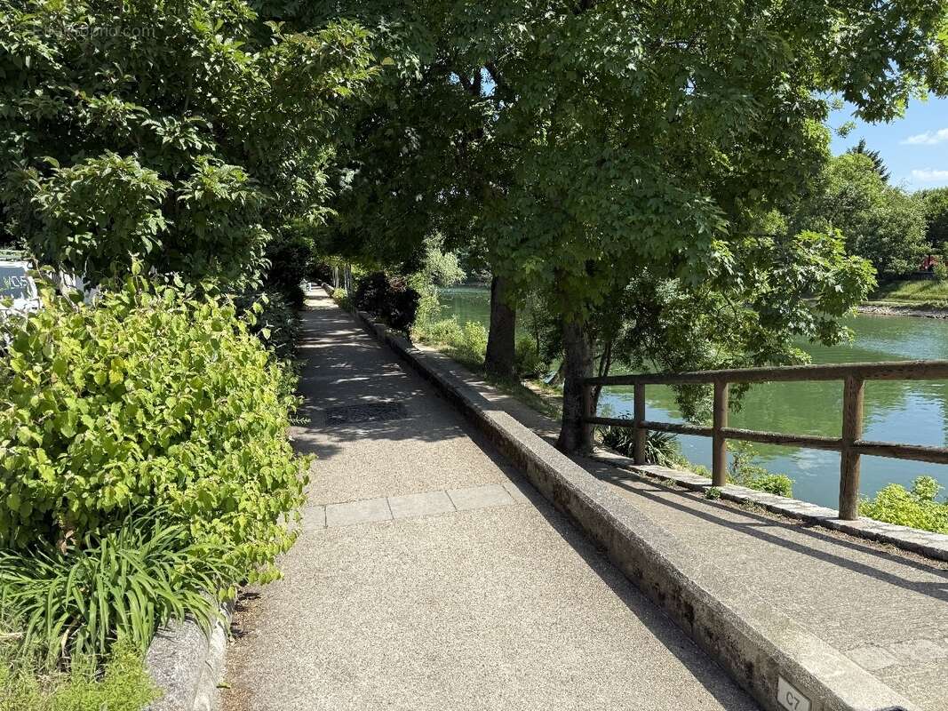 Appartement à CHAMPIGNY-SUR-MARNE