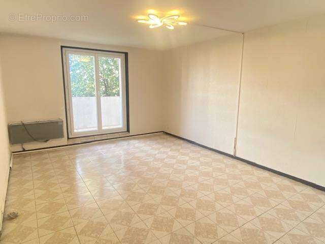 Appartement à SAINT-FLORENTIN