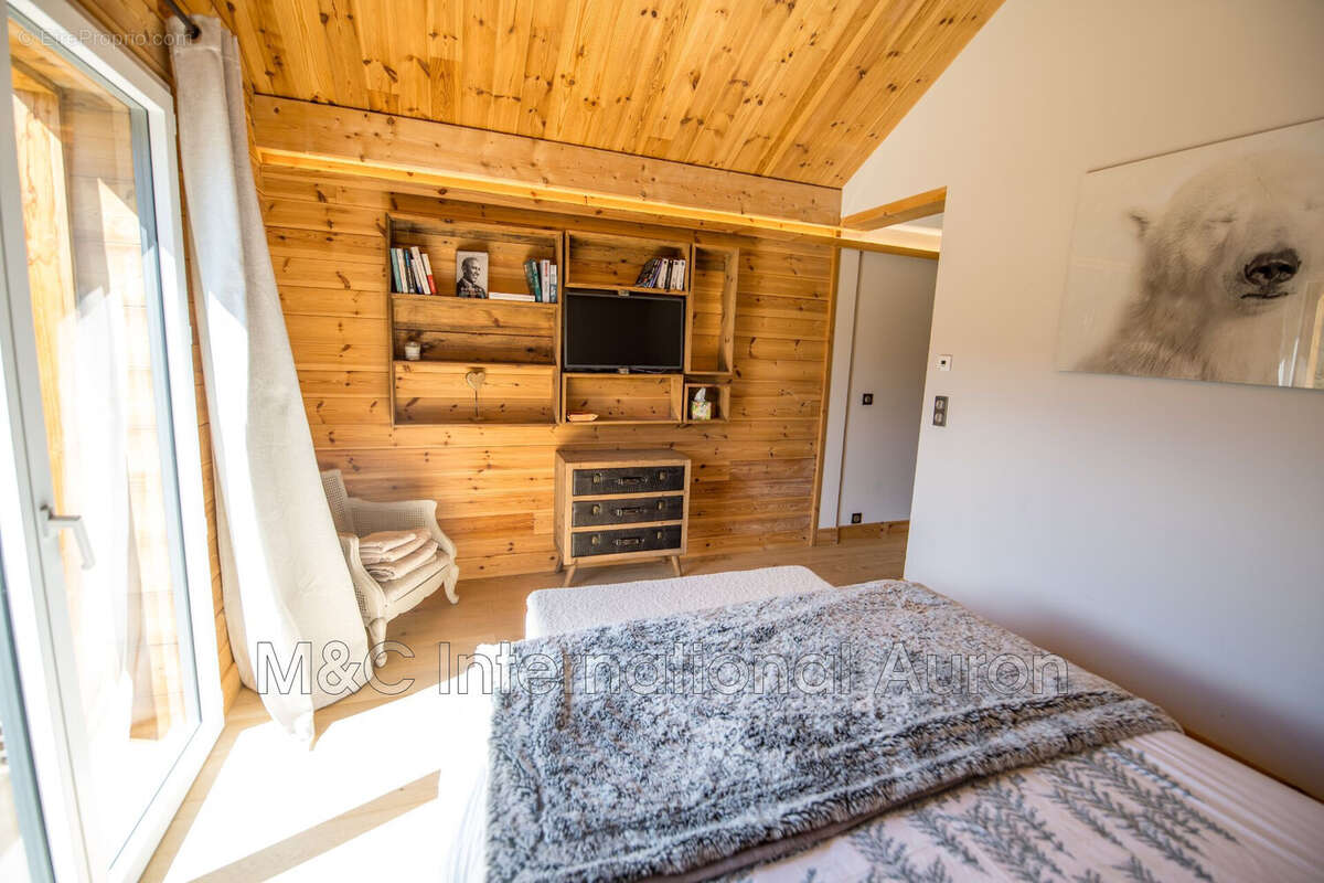 Maison à SAINT-ETIENNE-DE-TINEE