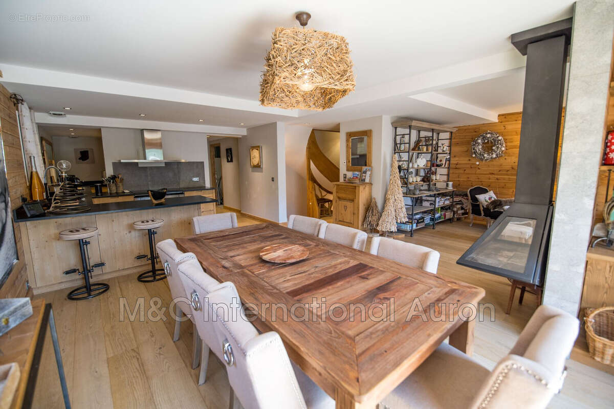 Maison à SAINT-ETIENNE-DE-TINEE