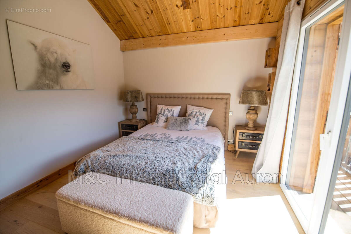 Maison à SAINT-ETIENNE-DE-TINEE