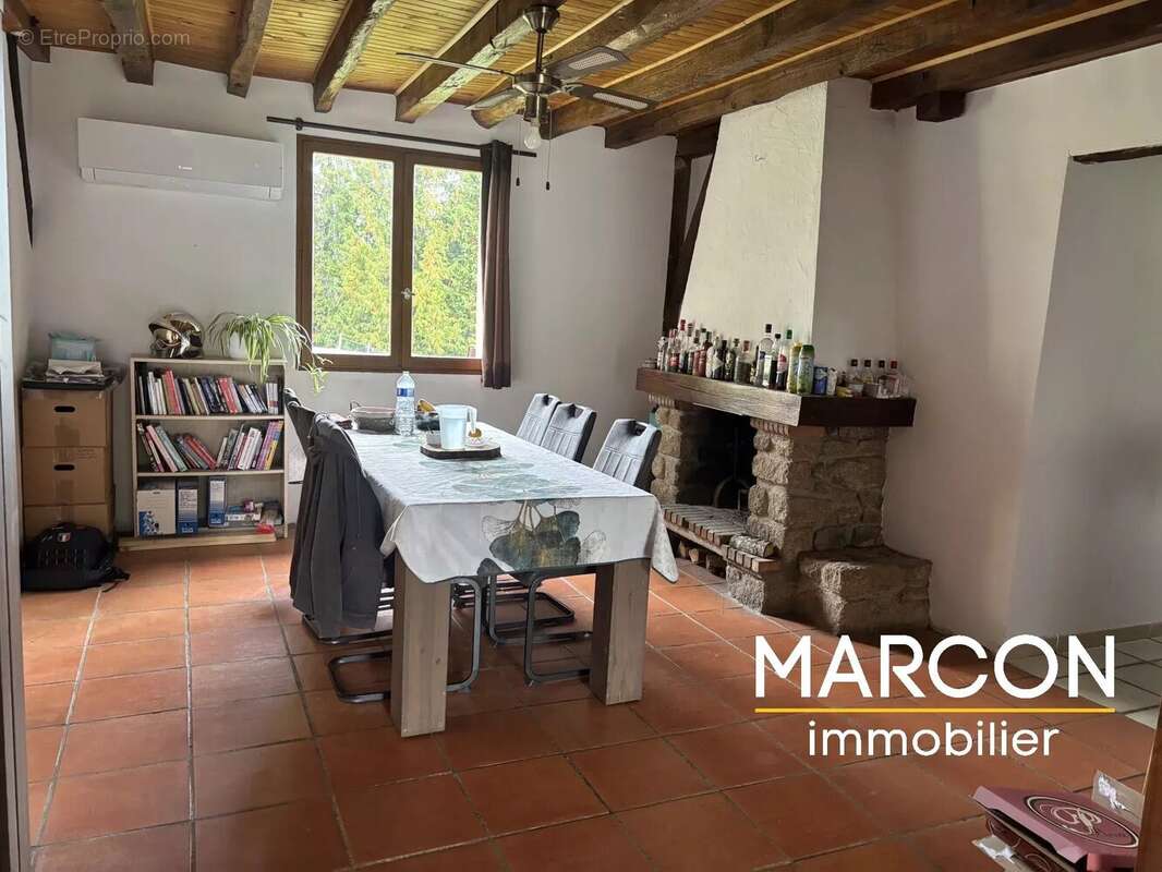 Maison à BENEVENT-L&#039;ABBAYE