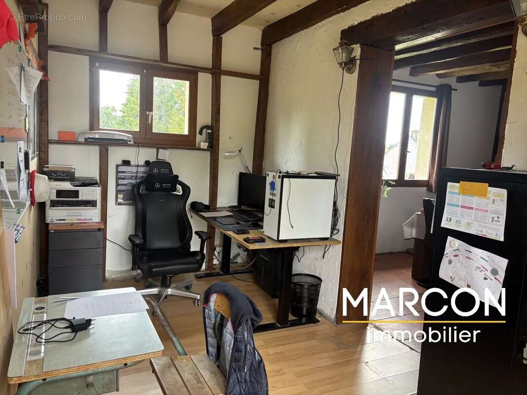 Maison à BENEVENT-L&#039;ABBAYE