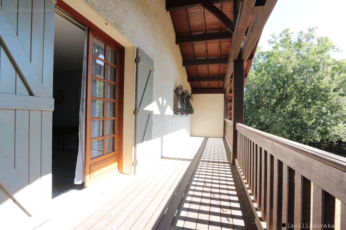 Maison à PARENTIS-EN-BORN