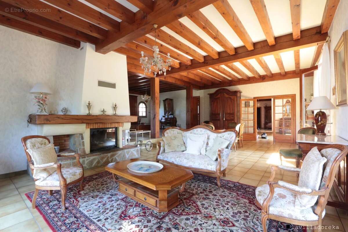 Maison à PARENTIS-EN-BORN