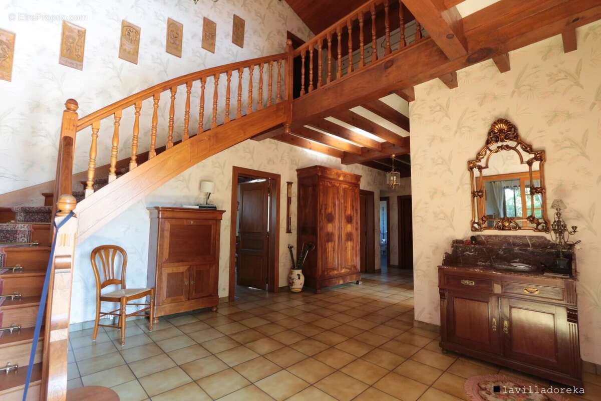 Maison à PARENTIS-EN-BORN