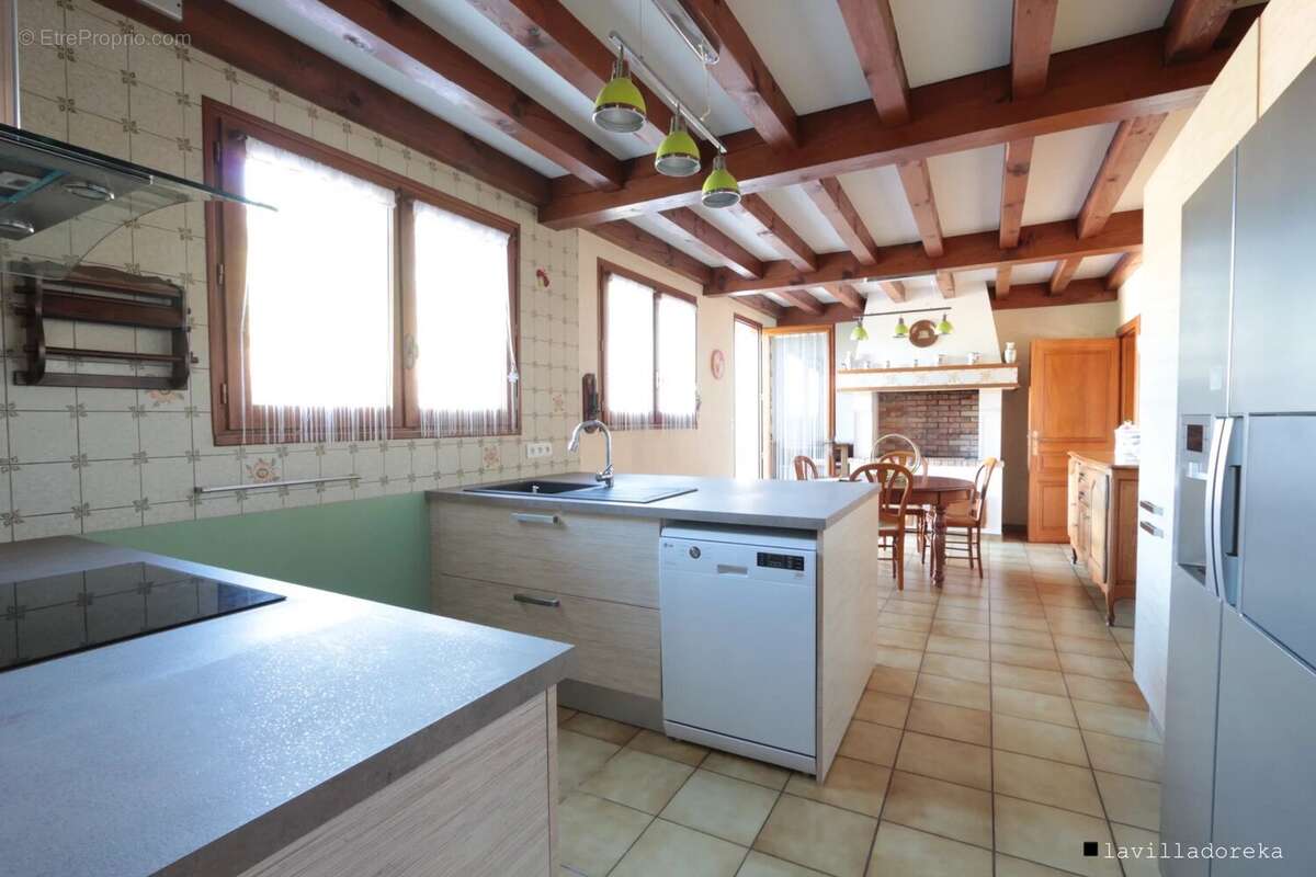 Maison à PARENTIS-EN-BORN