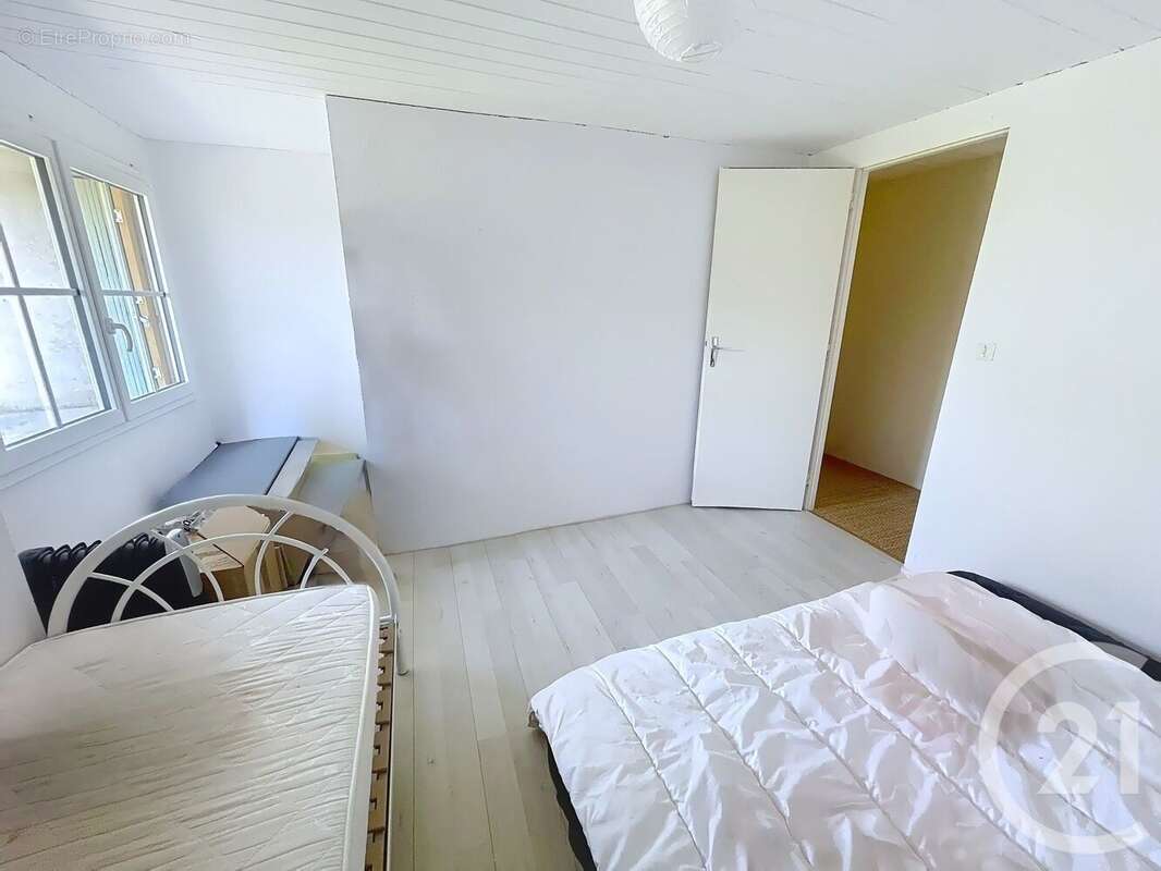 Maison à SAINT-ADJUTORY