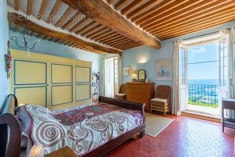 Maison à MONTAUROUX