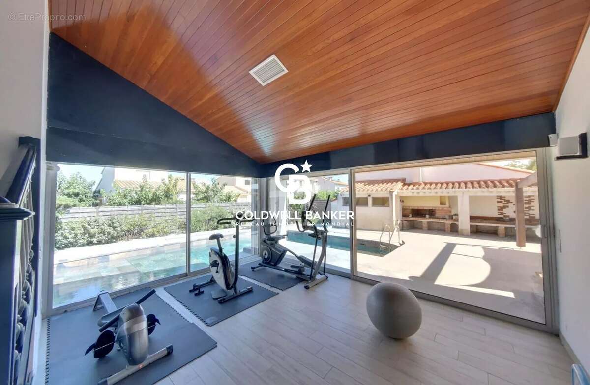 Maison à CANET-EN-ROUSSILLON