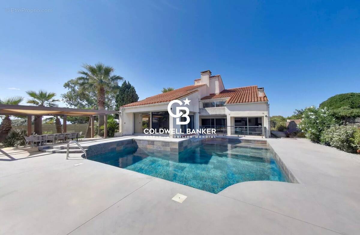 Maison à CANET-EN-ROUSSILLON