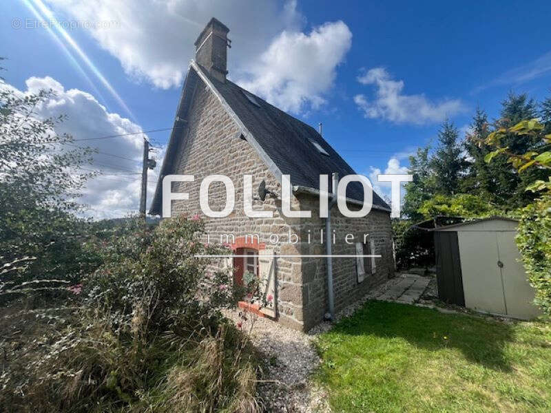 Maison à SAINT-SEVER-CALVADOS