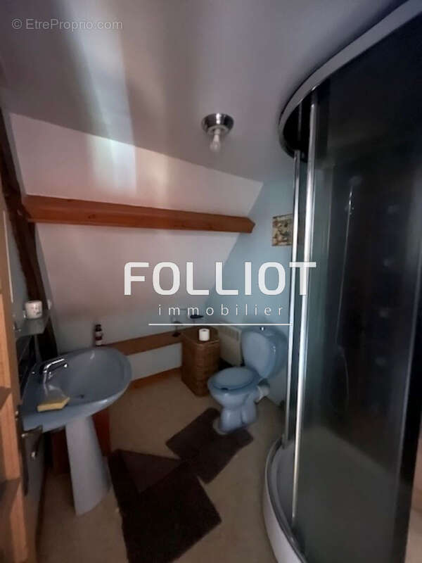 Maison à SAINT-SEVER-CALVADOS