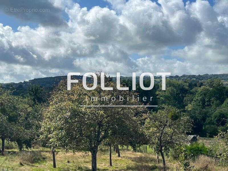 Maison à SAINT-SEVER-CALVADOS