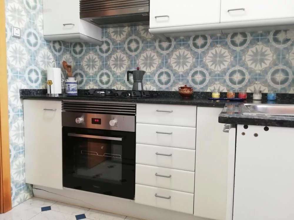 Appartement à SAINT-LAURENT-DU-VAR