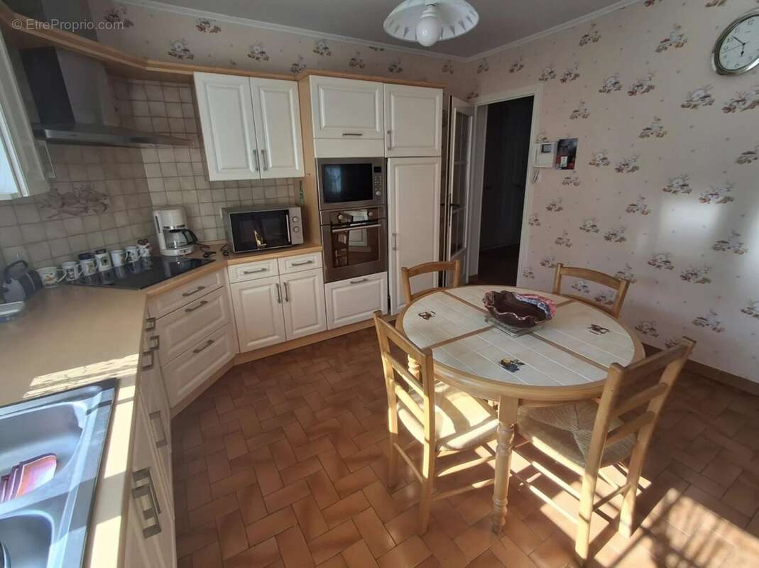 Maison à CHATENOY-LE-ROYAL