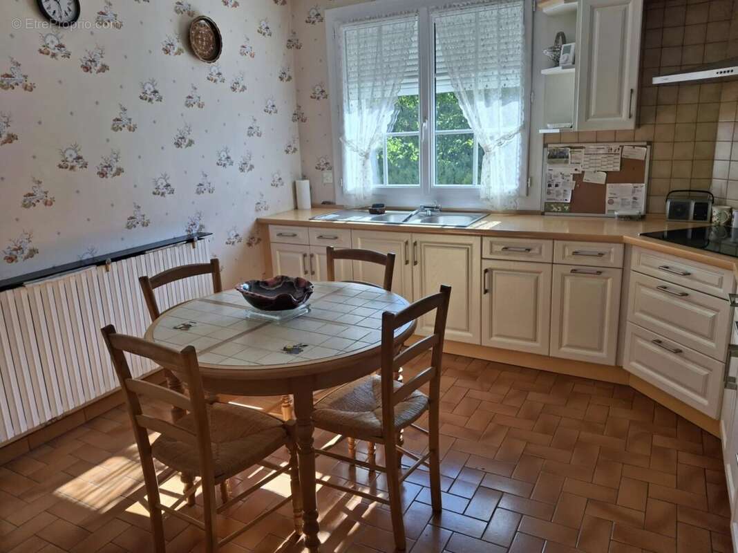 Maison à CHATENOY-LE-ROYAL