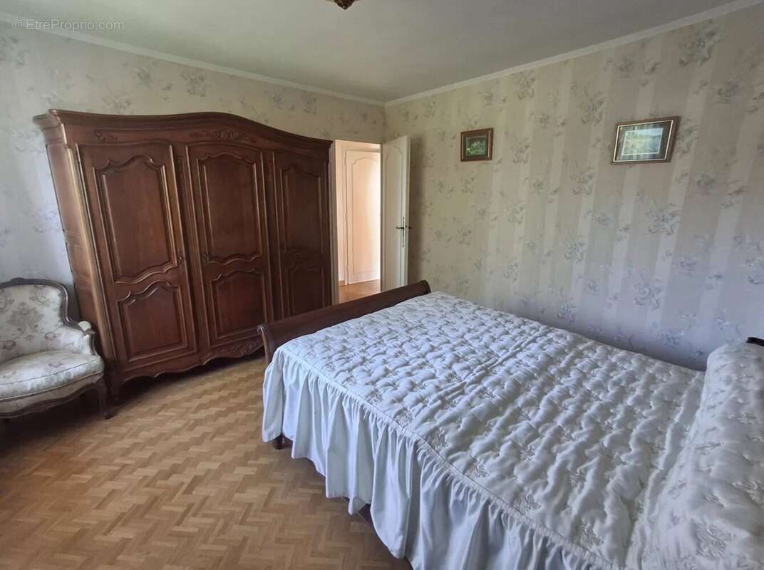 Maison à CHATENOY-LE-ROYAL