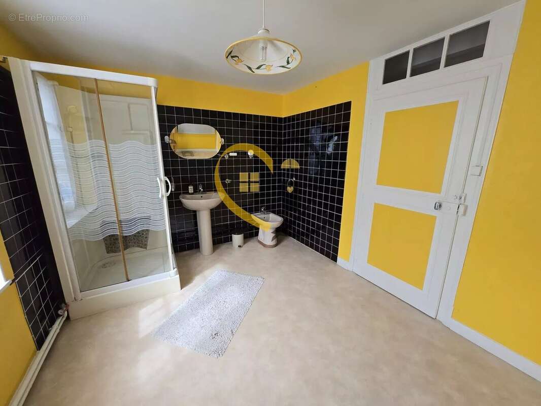 Maison à HENRICHEMONT