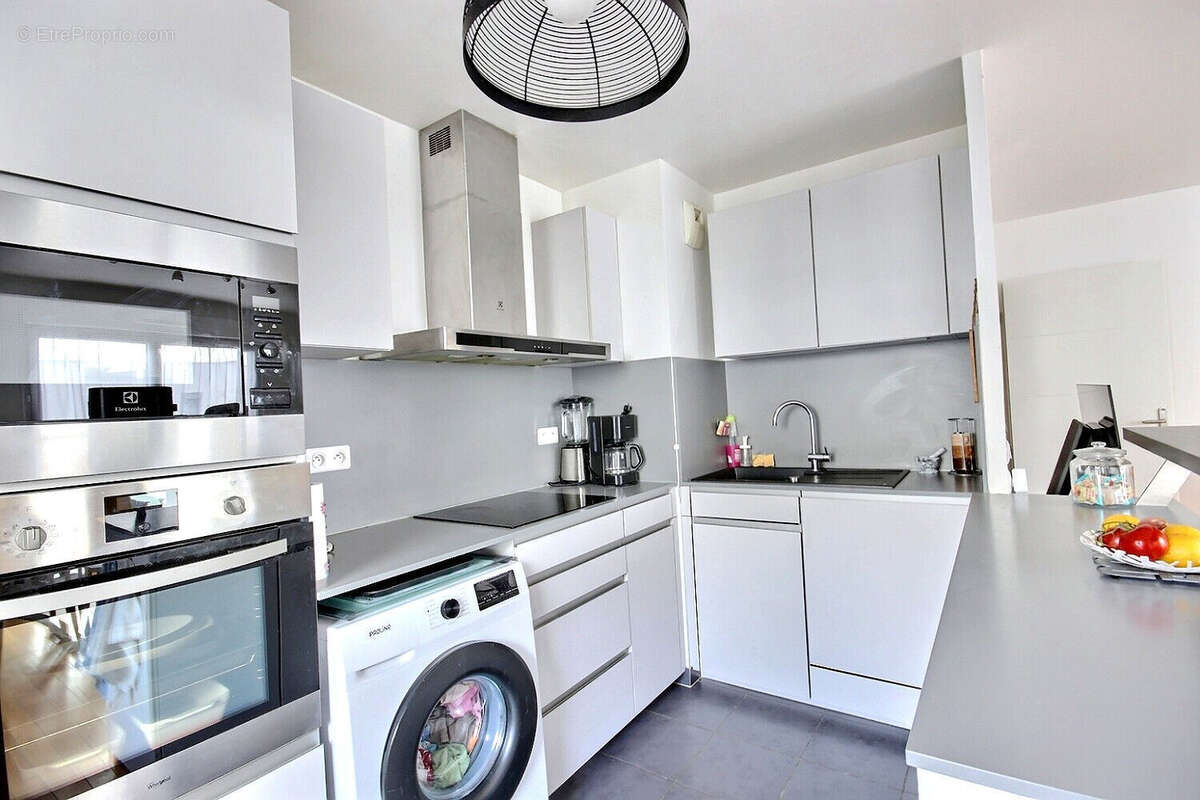 Appartement à FRESNES