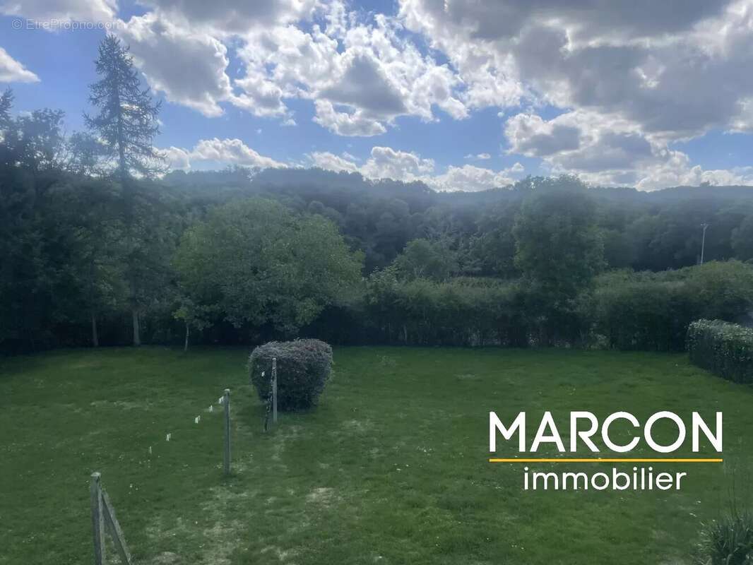 Maison à CHAMPAGNAT