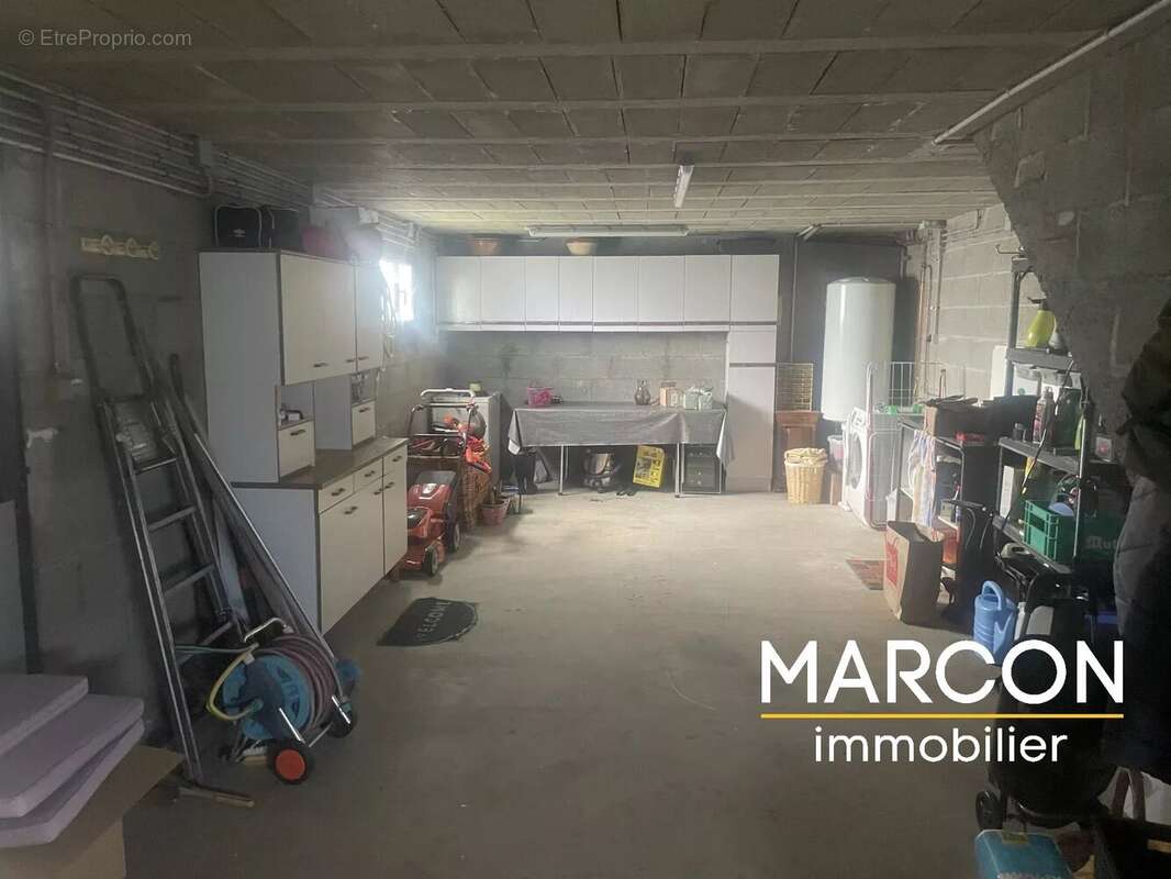 Maison à CHAMPAGNAT