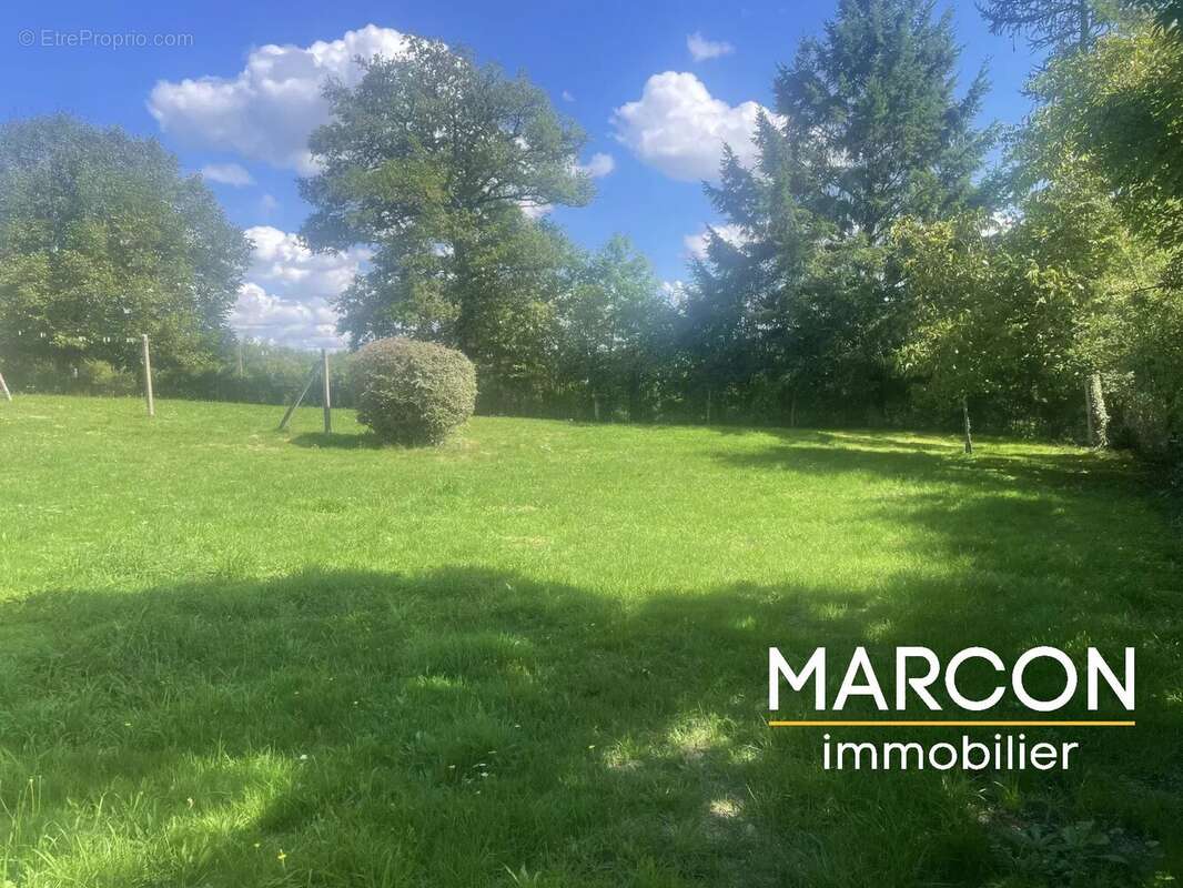 Maison à CHAMPAGNAT