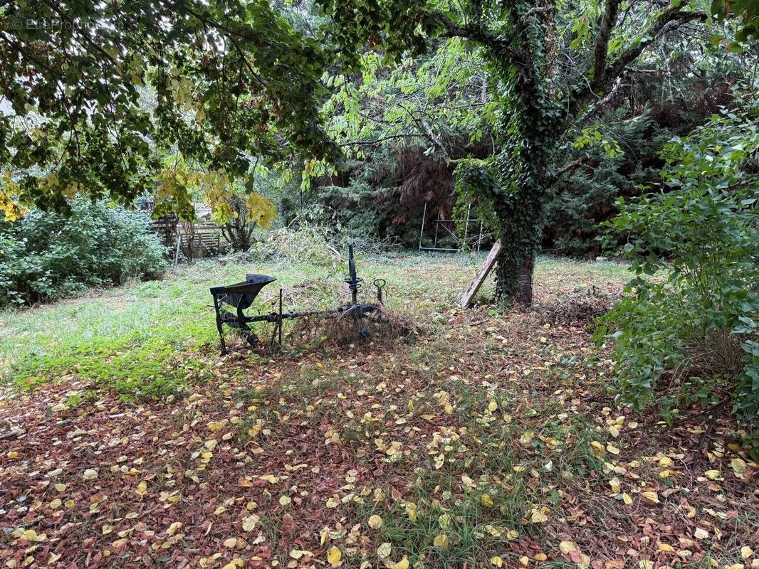 Terrain à EZY-SUR-EURE