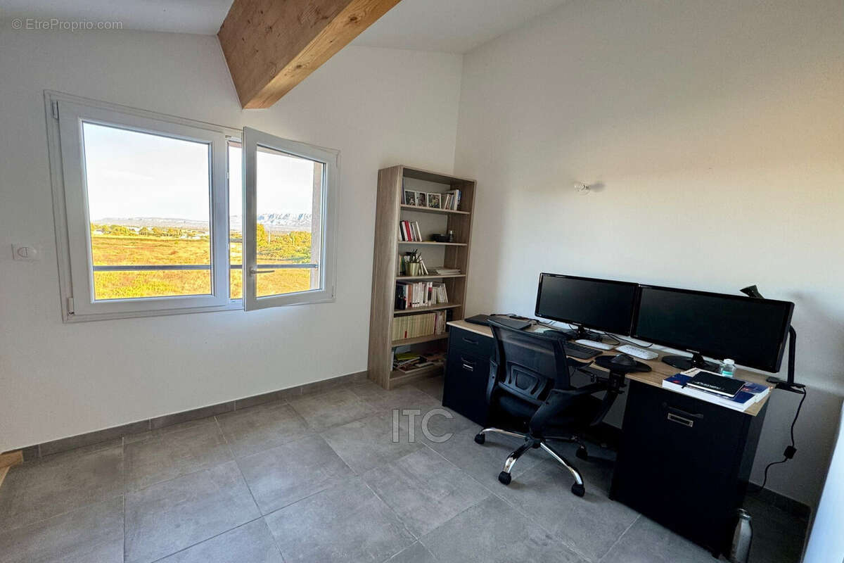 Appartement à TRETS