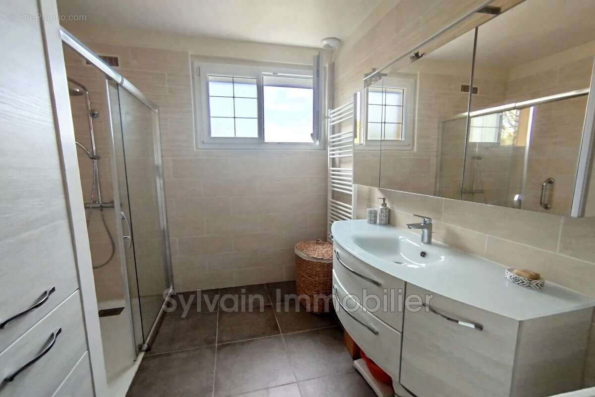 Maison à FORGES-LES-EAUX