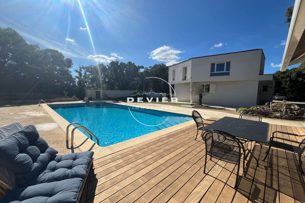 Maison à SAINT-DREZERY