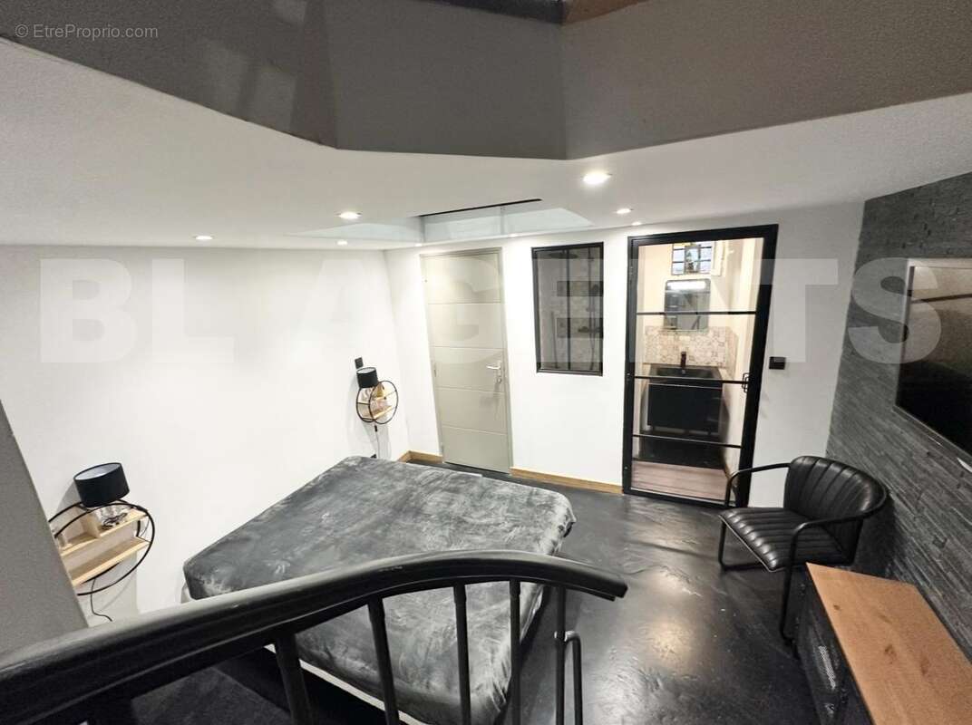 IMG_E4269 - Commerce à DIEPPE