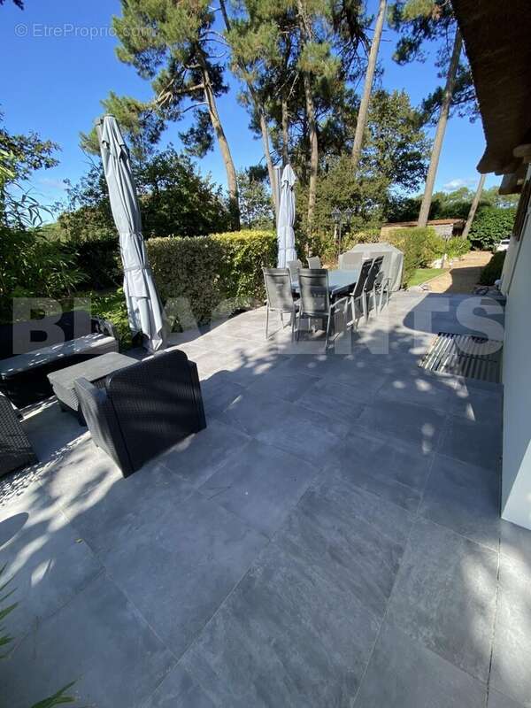 6 - Maison à SAINT-NICOLAS-DE-REDON