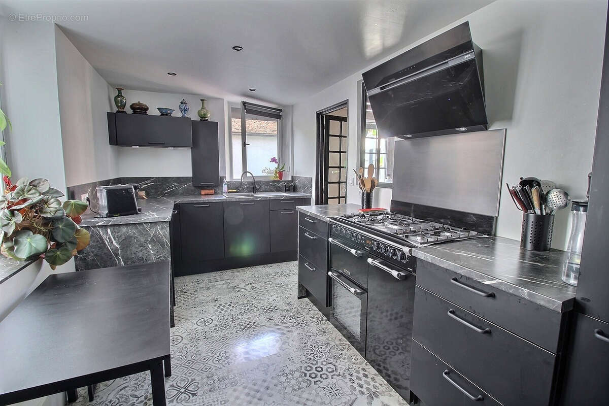 Maison à NOGENT-LE-ROI