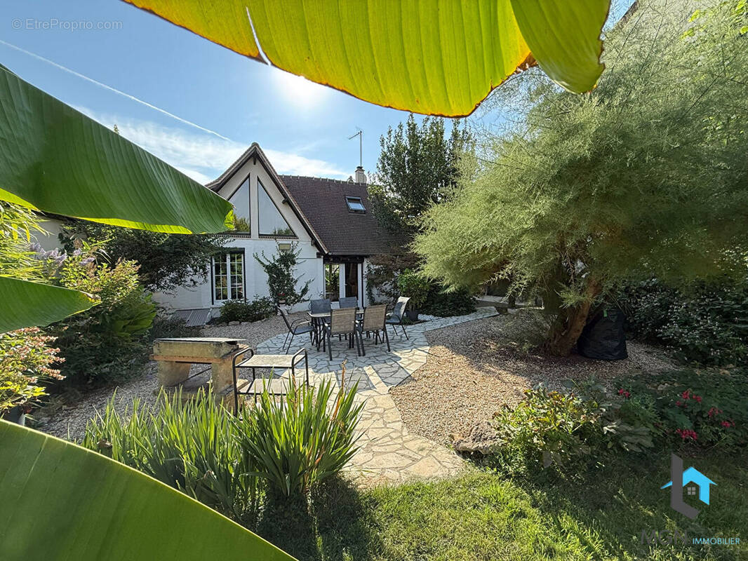 Maison à NOGENT-LE-ROI