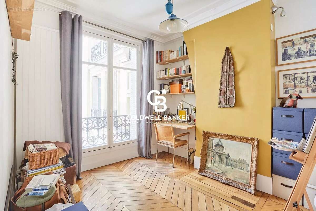 Appartement à PARIS-4E