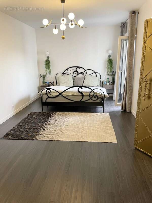 Maison à LE BLANC-MESNIL