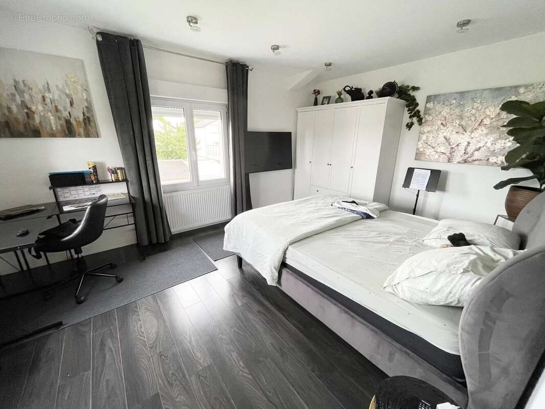 Maison à LE BLANC-MESNIL