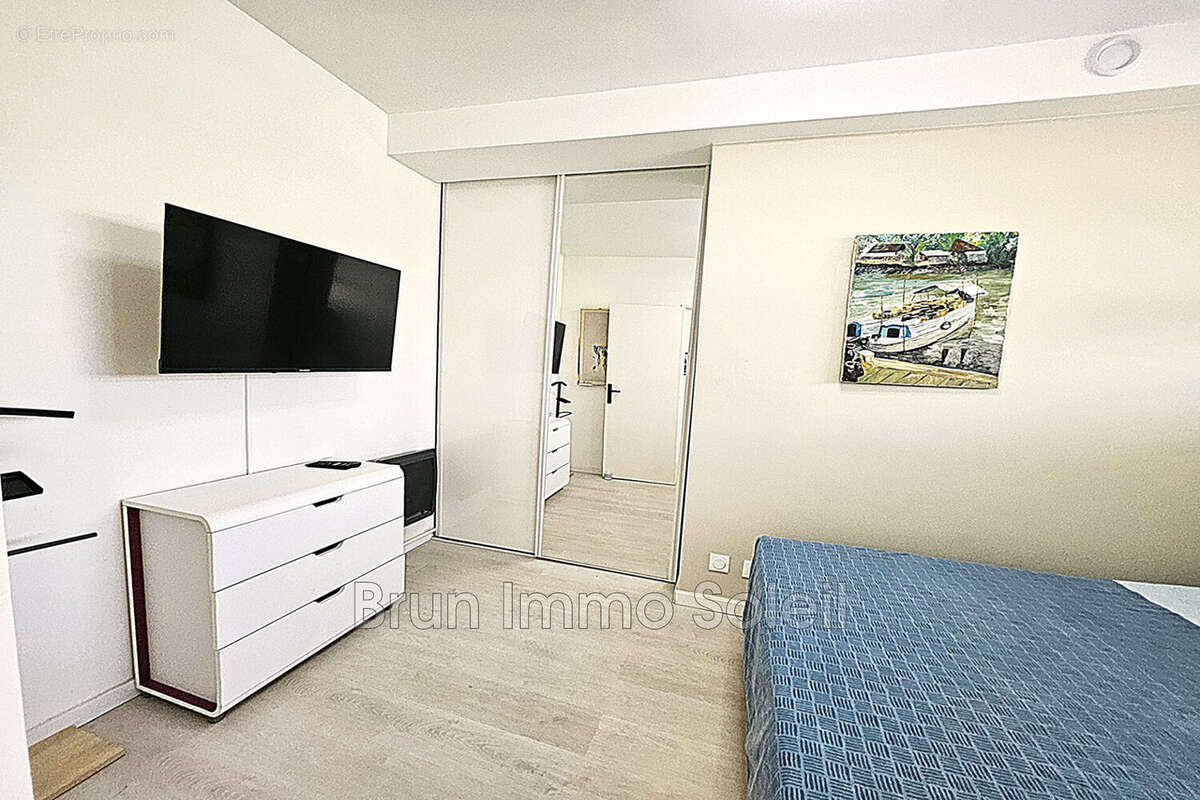 Appartement à VILLENEUVE-LOUBET