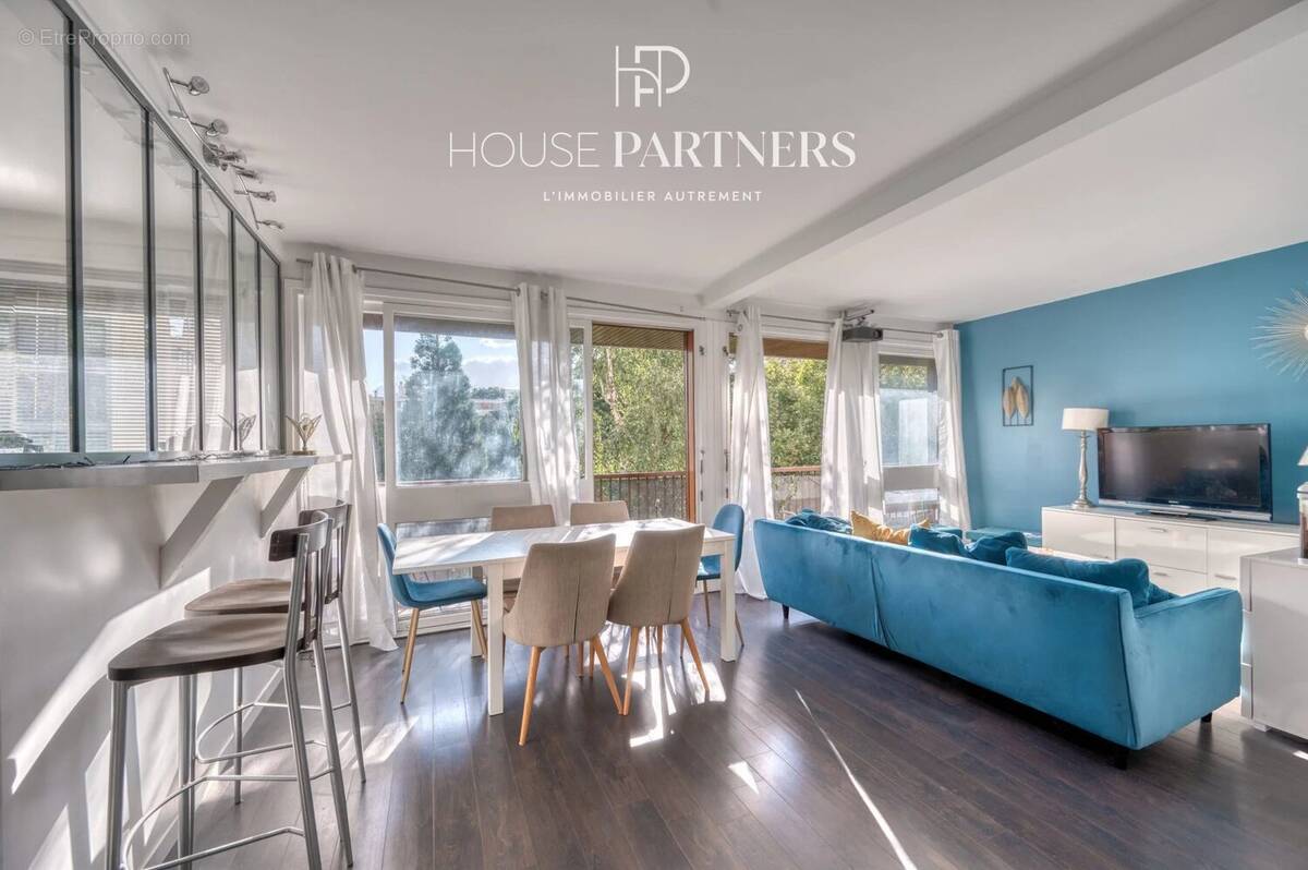 Appartement à LA CELLE-SAINT-CLOUD