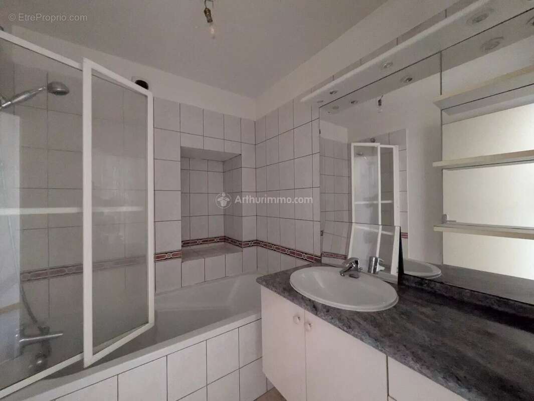 Appartement à NEUFCHATEAU