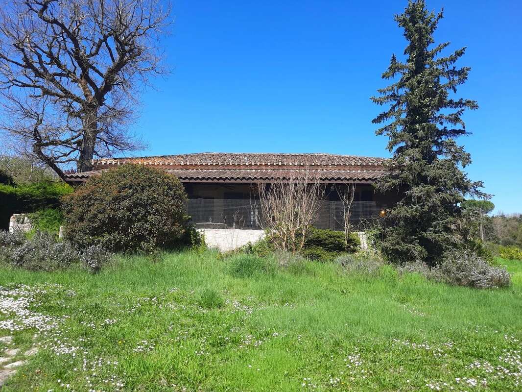 Maison à MONFLANQUIN