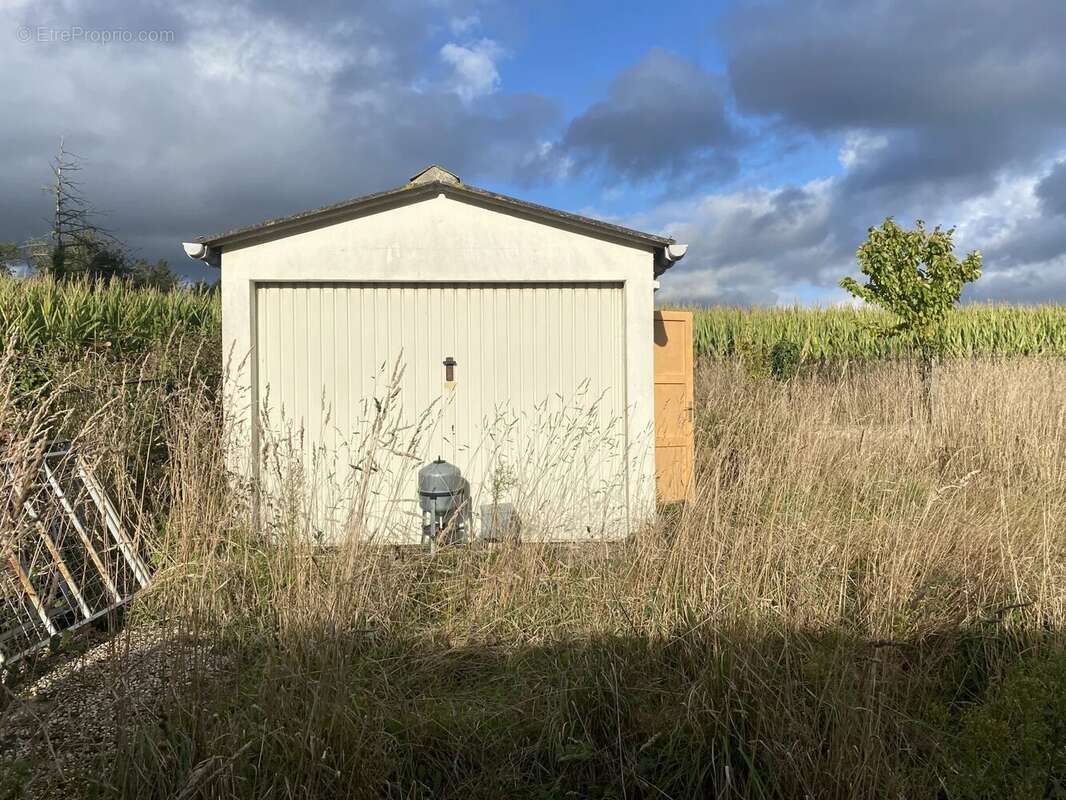 Terrain à PLOUMAGOAR