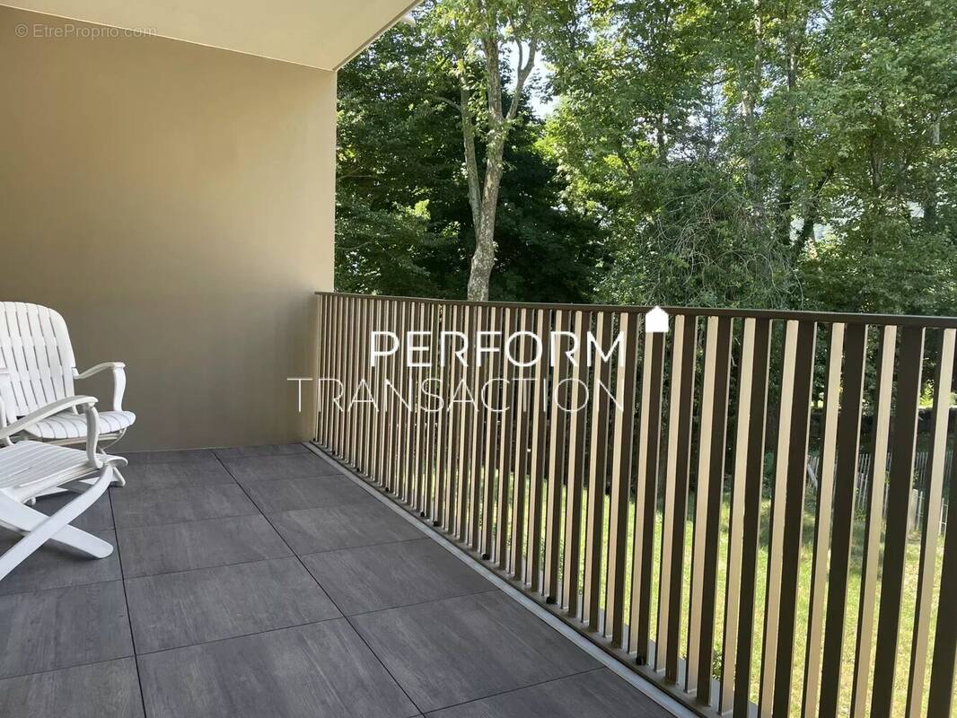 Appartement à CLAIX